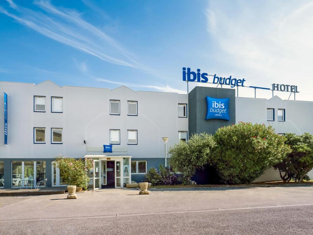 Ibis Budget Arles Sud Fourchon Exteriér fotografie