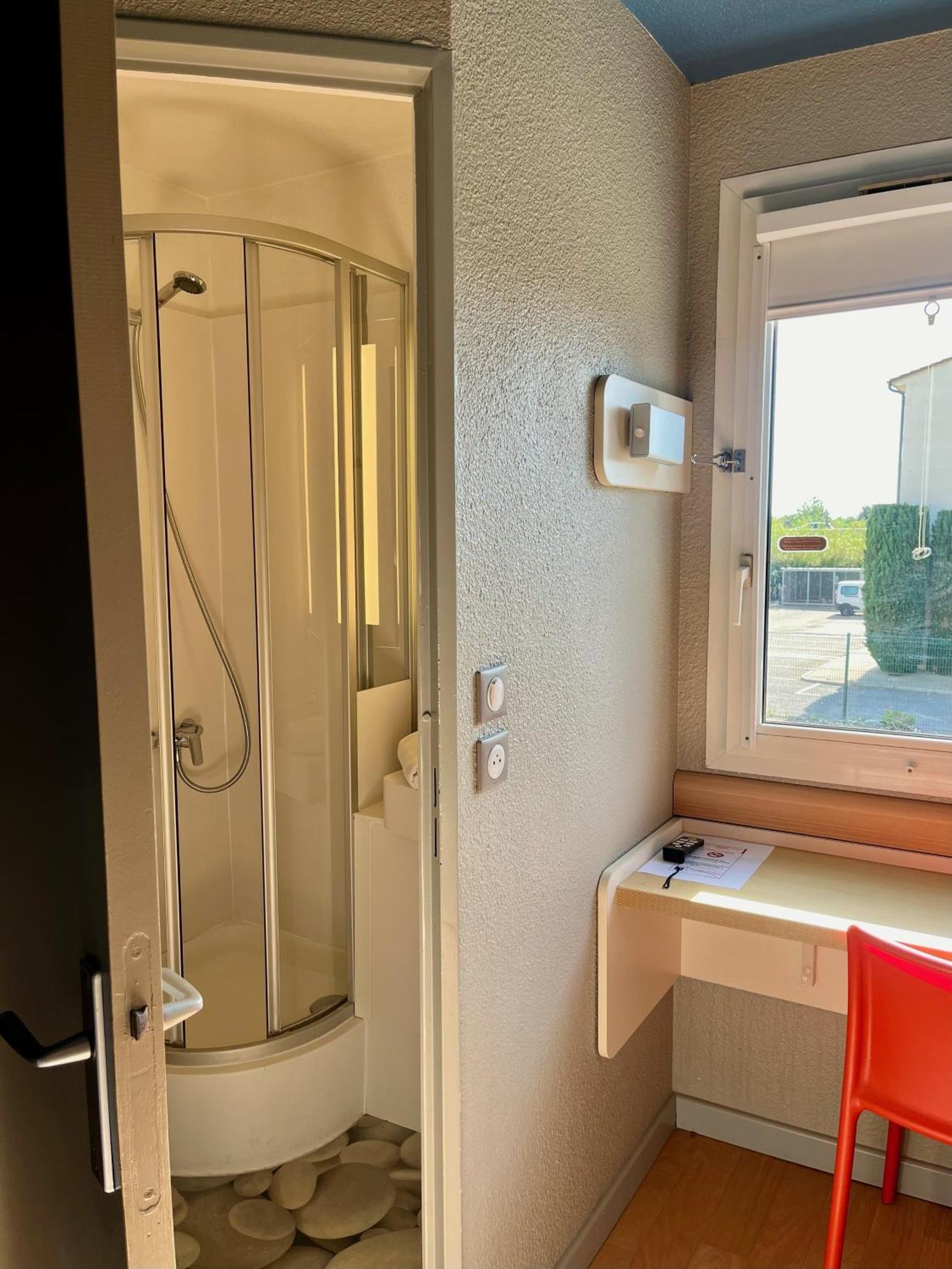 Ibis Budget Arles Sud Fourchon Exteriér fotografie